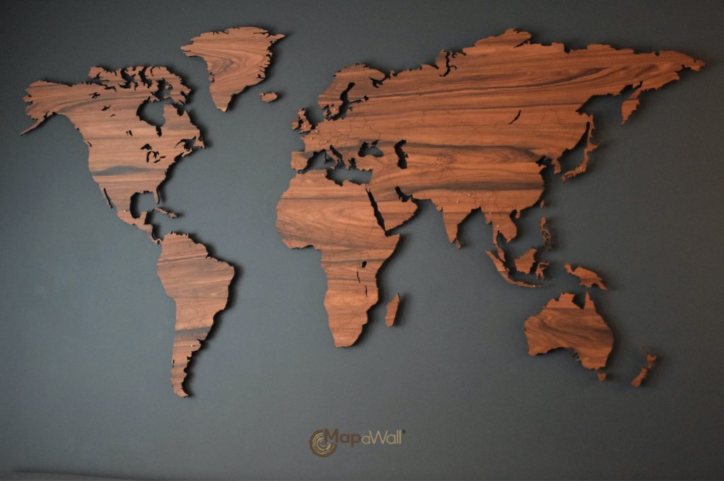Rosewood world map with country borders - front view